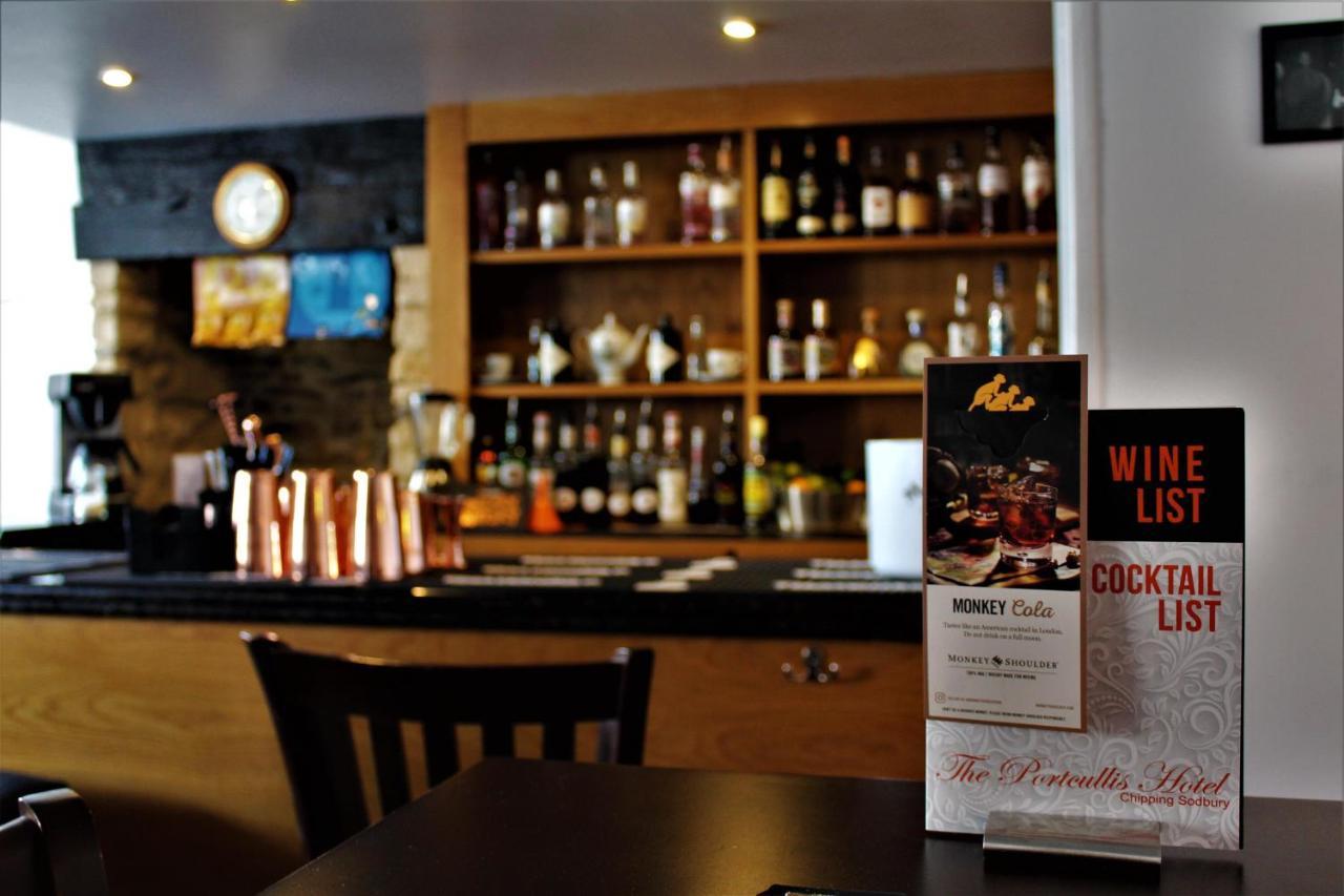The Portcullis Hotel Chipping Sodbury Exteriér fotografie