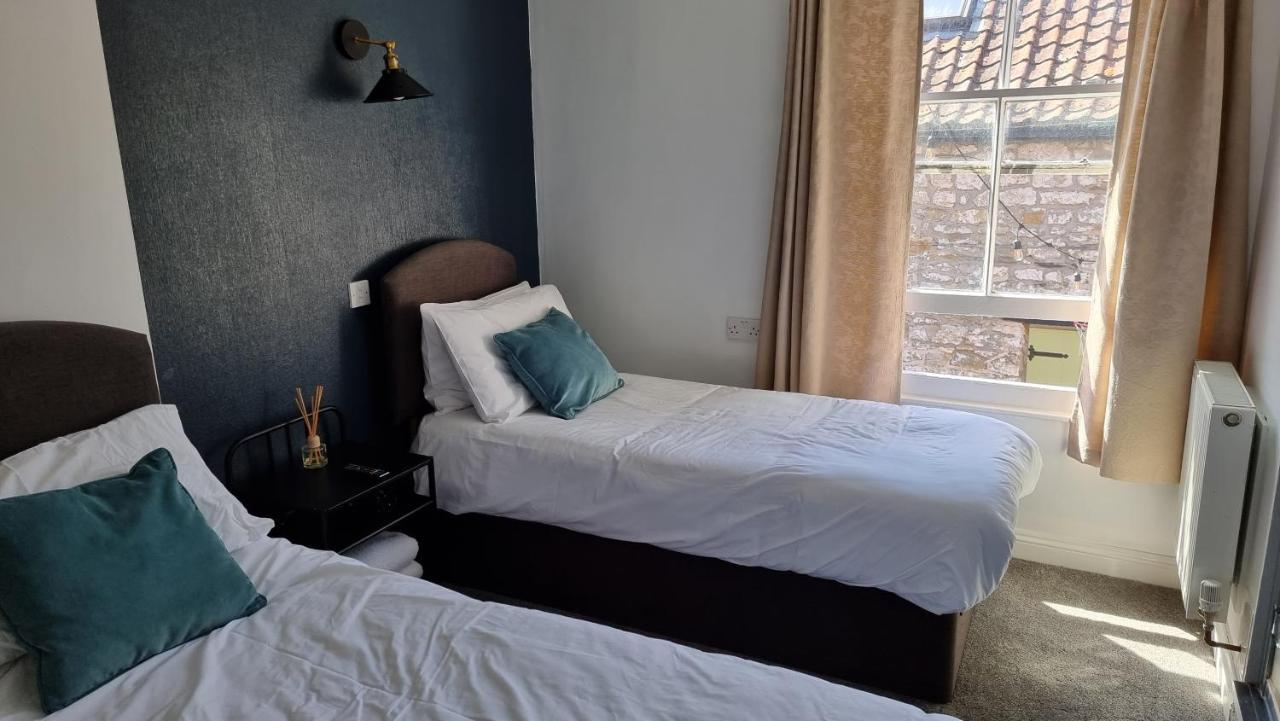 The Portcullis Hotel Chipping Sodbury Exteriér fotografie